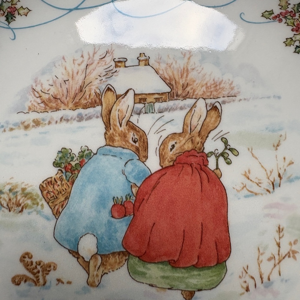 Vintage Wedgwood Peter Rabbit Christmas Collector Plate 1997 Made in England NIB - Picture 7 of 13